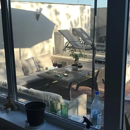 Apartment Terrace And Bbq By Pipera Lake Apts Bucharest