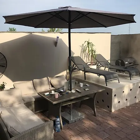 Terrace And Bbq By Pipera Lake Apts